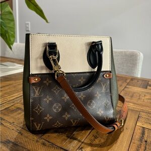 Louis Vuitton Fold Tote Monogram Canvas and Leather PM